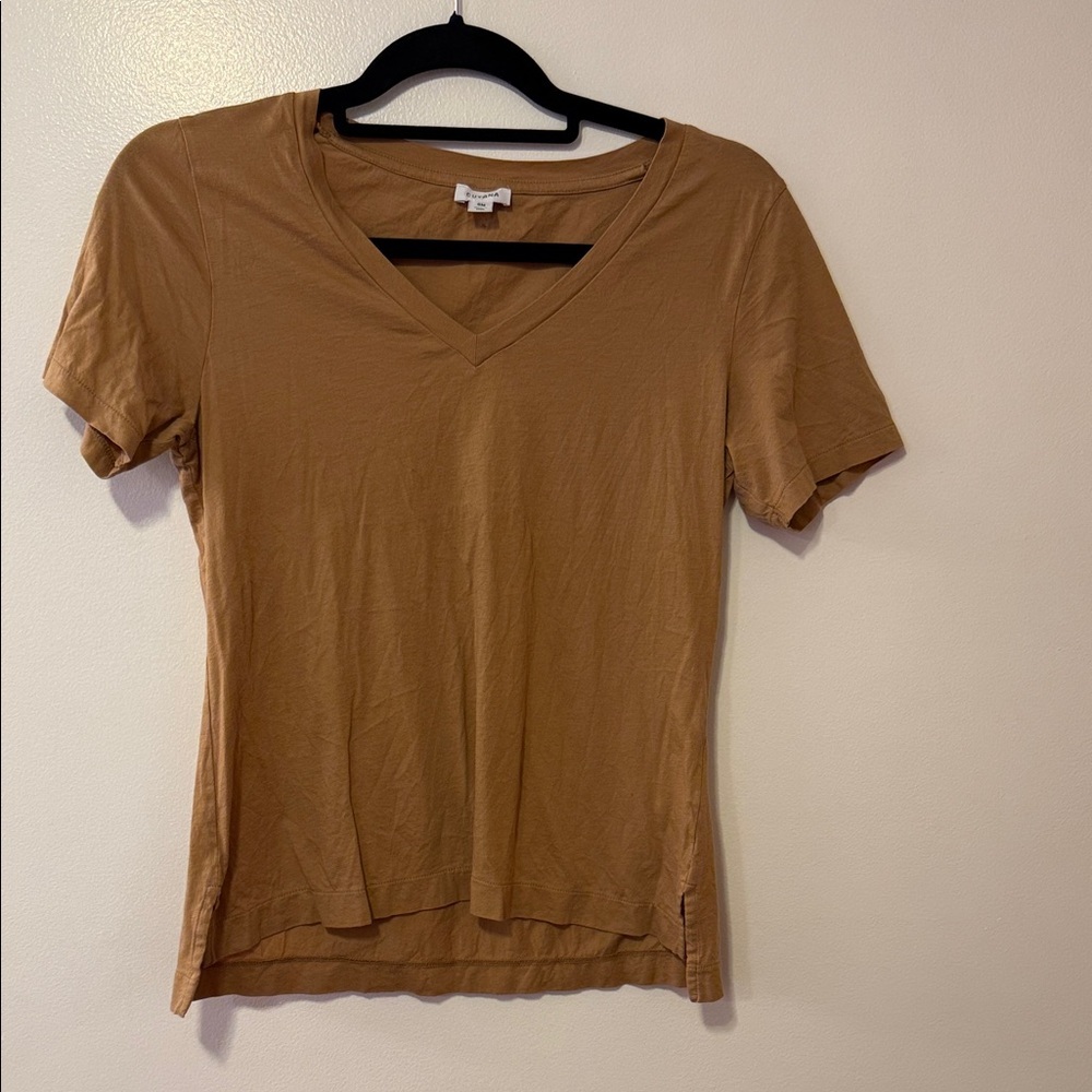 Cuyana women's Tan V-Neck Top size small